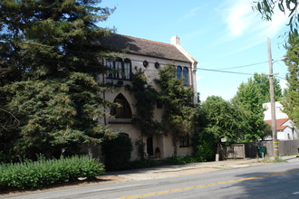 1045 El Camino Real in Burlingame, CA - Building Photo - Building Photo