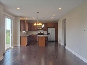 4292 Cottagewood Ct in Excelsior, MN - Building Photo - Building Photo