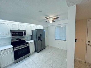 1651 SW 127th Ave in Pembroke Pines, FL - Building Photo - Building Photo