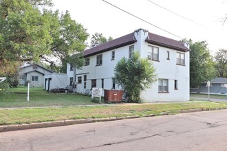 2 University Ave W in Minot, ND - Building Photo - Building Photo