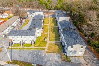 City Line Flats in Atlanta, GA - Building Photo - Building Photo