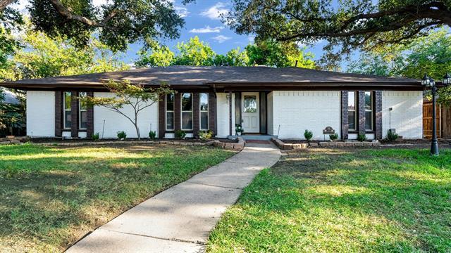 2416 Kimberly Ln in Plano, TX - Building Photo