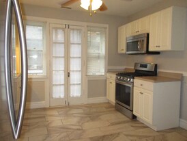 1079 Terrace Dr in Richmond Heights, MO - Building Photo