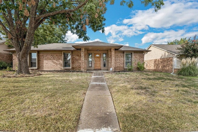 property at 2804 Red River St