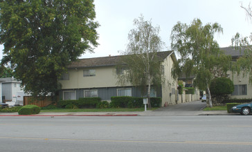 4069 Hamilton Ave in San Jose, CA - Building Photo - Building Photo