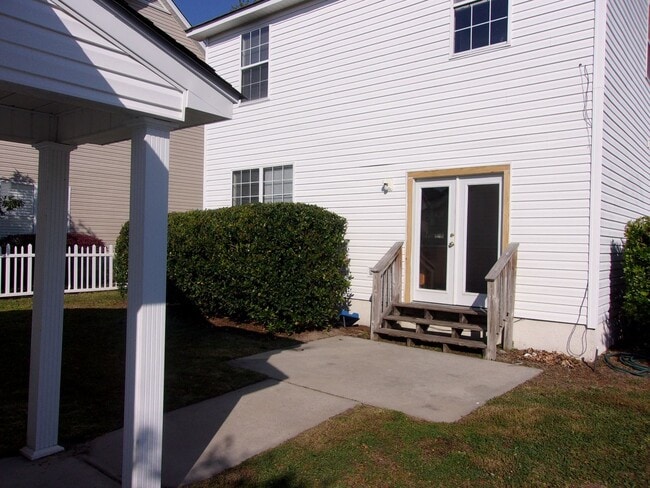 19 Sassafras Ln in Bluffton, SC - Building Photo - Building Photo