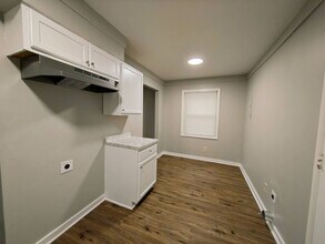 1307 Foxcroft St in Memphis, TN - Building Photo - Building Photo