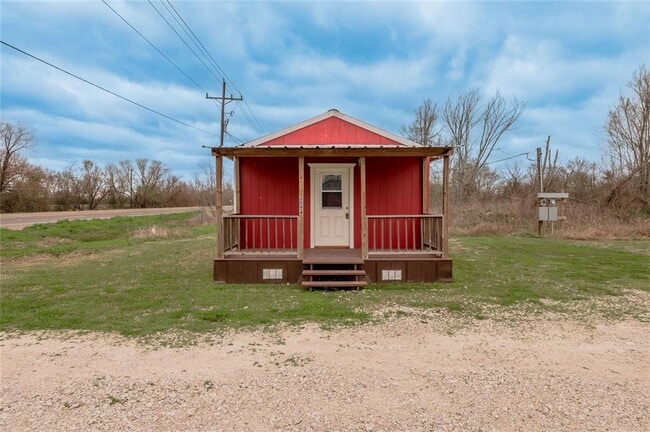 2094 S Robb St in Trinity, TX - Building Photo - Building Photo