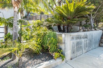 103 Calle Bonito in San Clemente, CA - Foto de edificio - Building Photo