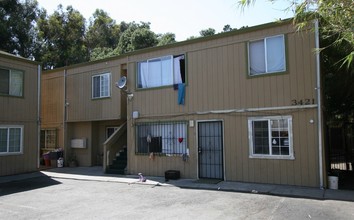 3415-3421 68th Ave in Oakland, CA - Building Photo - Building Photo