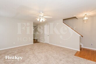 2007 Briar Run Dr in Greensboro, NC - Building Photo - Building Photo