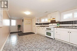 130 Edmonton Dr in Toronto, ON - Building Photo - Building Photo