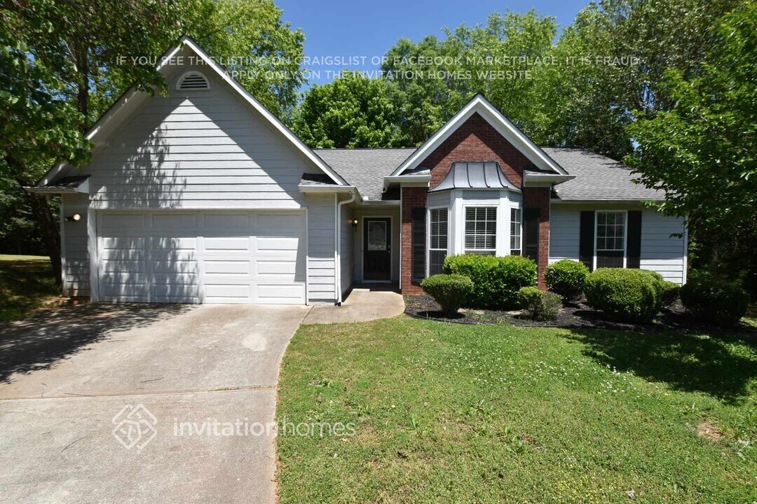 1639 Crestfield Ln NW in Lawrenceville, GA - Building Photo