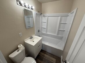 3845 Strong St in Riverside, CA - Building Photo - Building Photo