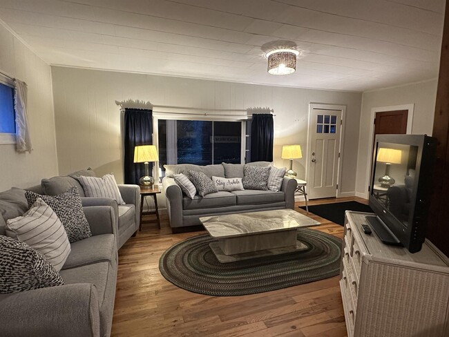 67 Cable Rd in Rye, NH - Building Photo - Building Photo