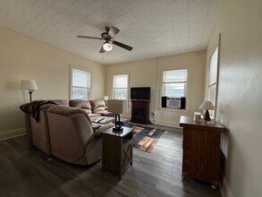 400 Maple St in Manchester, PA - Foto de edificio - Building Photo