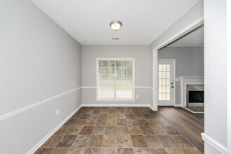 1155 Amberley Woods Dr in Helena, AL - Building Photo - Building Photo