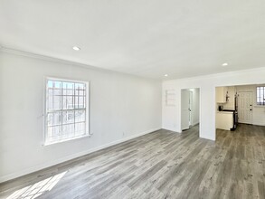 4205 11th Ave in Los Angeles, CA - Building Photo - Building Photo