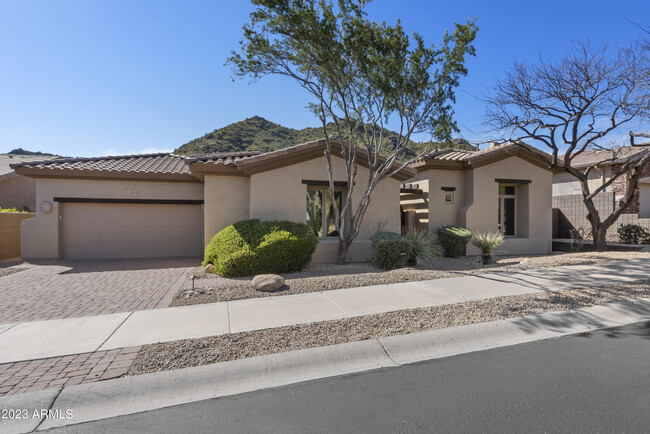 12748 N 145th Way in Scottsdale, AZ - Foto de edificio - Building Photo