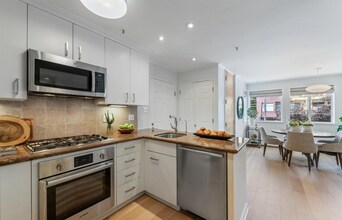 379 Church St in San Francisco, CA - Building Photo - Building Photo