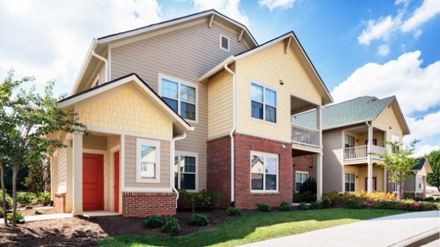 Cambridge Oaks in Kings Mountain, NC - Building Photo