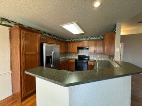 4201 Lost Oak Dr in Killeen, TX - Building Photo - Building Photo