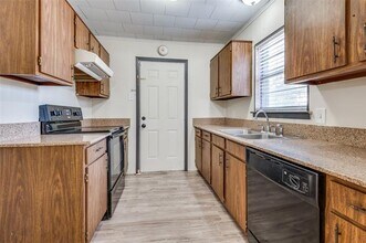 9311 Oakland Dr in Frisco, TX - Building Photo - Building Photo