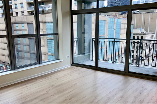 property at 600 N Dearborn St