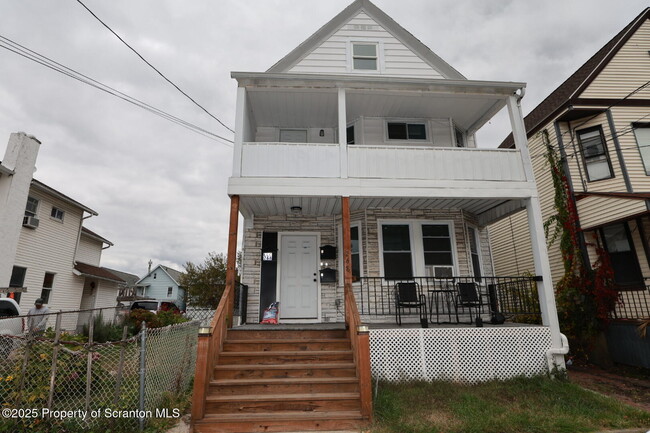 property at 268 N Pennsylvania Ave