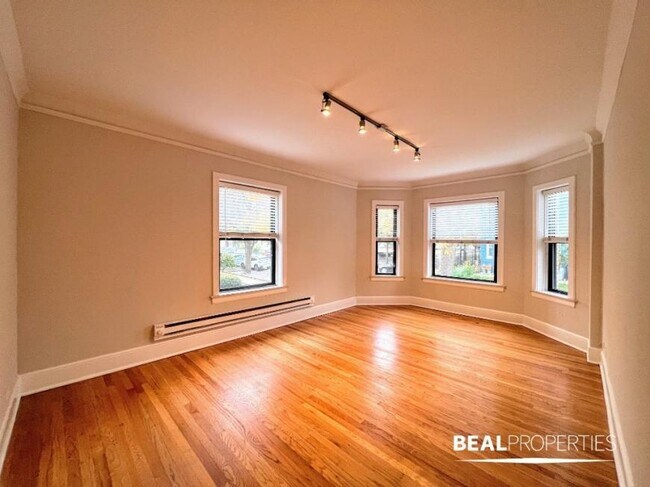 2327 N Rockwell St in Chicago, IL - Building Photo - Building Photo