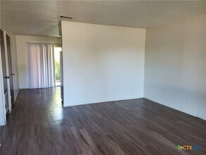 209 Oak Trail Dr in Harker Heights, TX - Building Photo - Building Photo