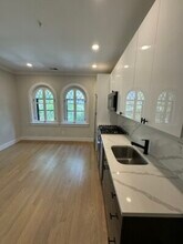 535 Newbury St, Unit 6 in Boston, MA - Building Photo - Building Photo