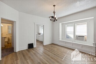 362 N Holyoke St in Wichita, KS - Building Photo - Building Photo