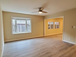 156 Lonetree Ct in Milpitas, CA - Foto de edificio - Building Photo