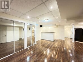 20 Aztec Ct in Richmond Hill, ON - Building Photo - Building Photo