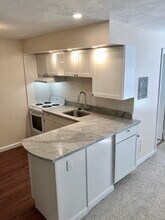 34 Clark St in Arlington, MA - Building Photo - Building Photo