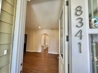 8341-8343 Dunbarton Ave, Unit 8341 in Los Angeles, CA - Building Photo - Building Photo