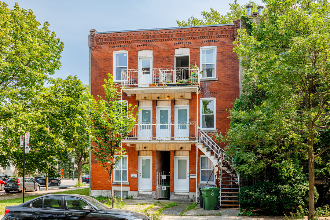 2210 Quesnel Rue in Montréal, QC - Building Photo