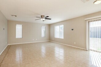 1588 S 220th Ln in Buckeye, AZ - Building Photo - Building Photo