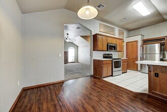 2908 Astor Dr in Norman, OK - Building Photo - Building Photo