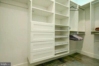 1270 N Newkirk St in Philadelphia, PA - Building Photo - Building Photo