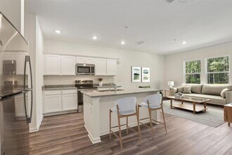 2575 Grey Hawk Dr in Kissimmee, FL - Building Photo - Building Photo