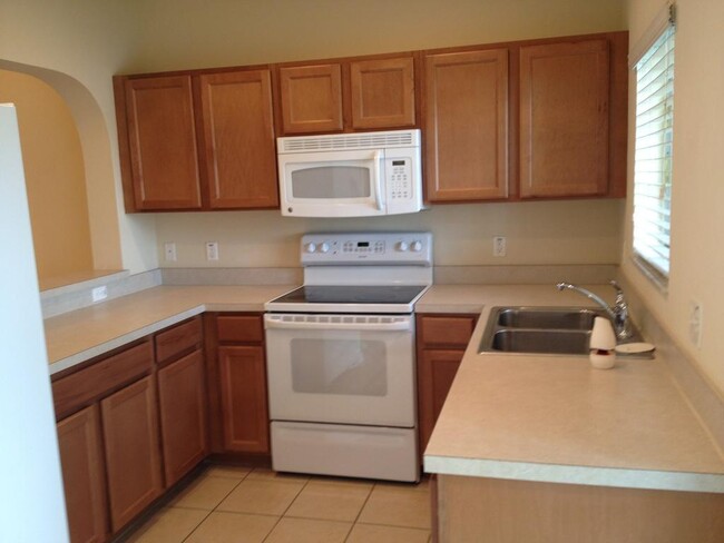 3803 45th Ter W in Bradenton, FL - Building Photo - Building Photo