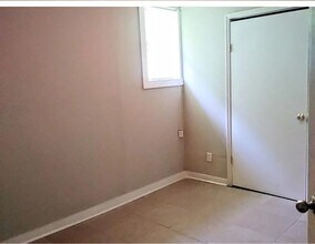 1008 Walk Rd in Memphis, TN - Building Photo - Building Photo