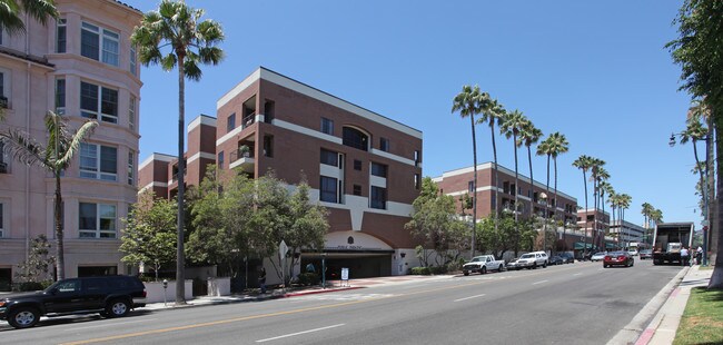 Beverly Hills Senior Housing in Beverly Hills, CA - Building Photo - Building Photo