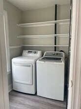 61 Gage St, Unit 1 in Worcester, MA - Building Photo - Building Photo