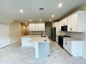 8208 Tailshot Ct in Greenacres, FL - Building Photo - Building Photo