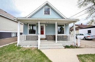 408 5th Ave NW in Minot, ND - Building Photo