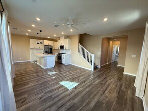 4025 Spring Haven Ln in Corona, CA - Building Photo - Building Photo