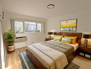 7535 Norton Ave in West Hollywood, CA - Building Photo - Building Photo